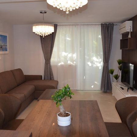 Apartments Mango Baška Eksteriør bilde