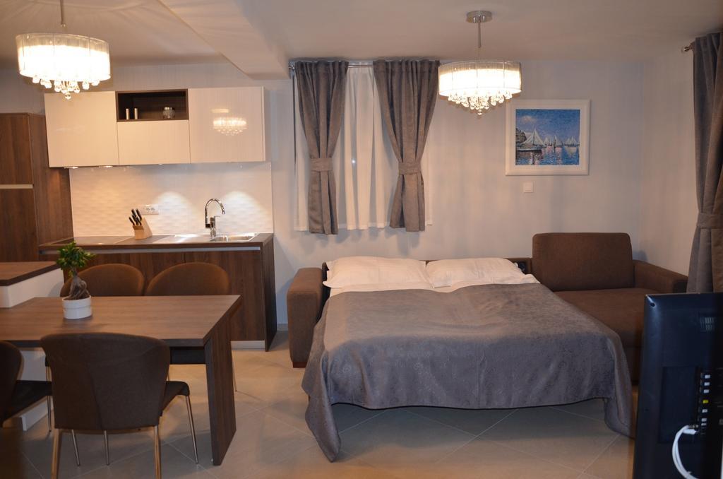 Apartments Mango Baška Eksteriør bilde